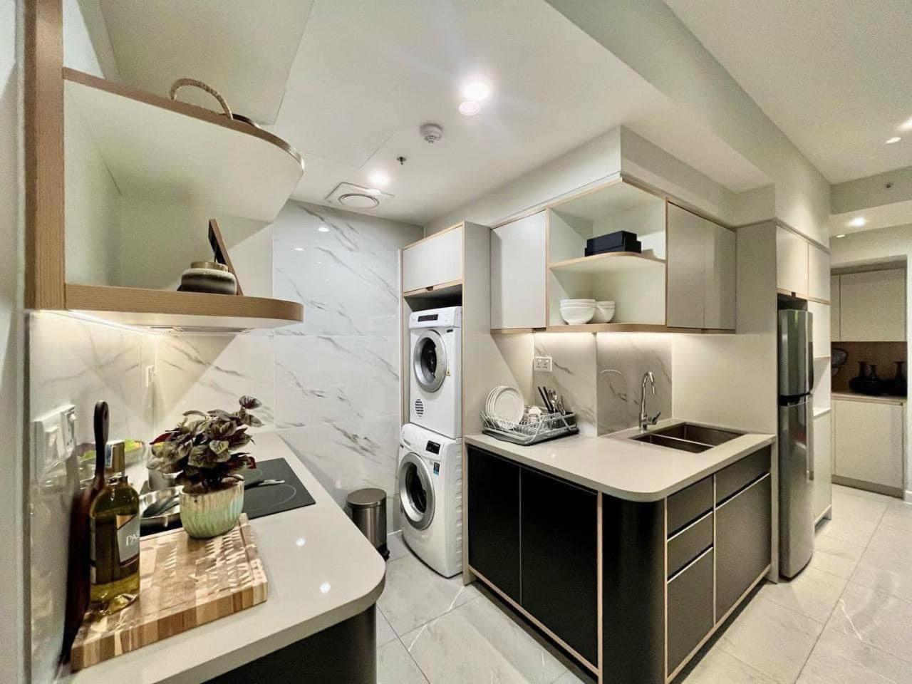 Zenity Luxury Apartment In District 1 Since 2024 Bandar Ho Chi Minh Luaran gambar