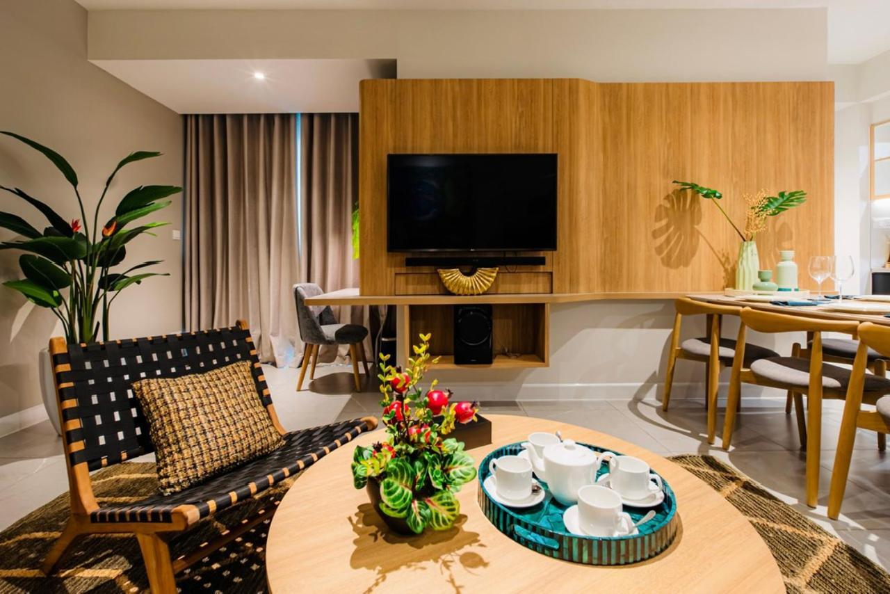 Zenity Luxury Apartment In District 1 Since 2024 Bandar Ho Chi Minh Luaran gambar