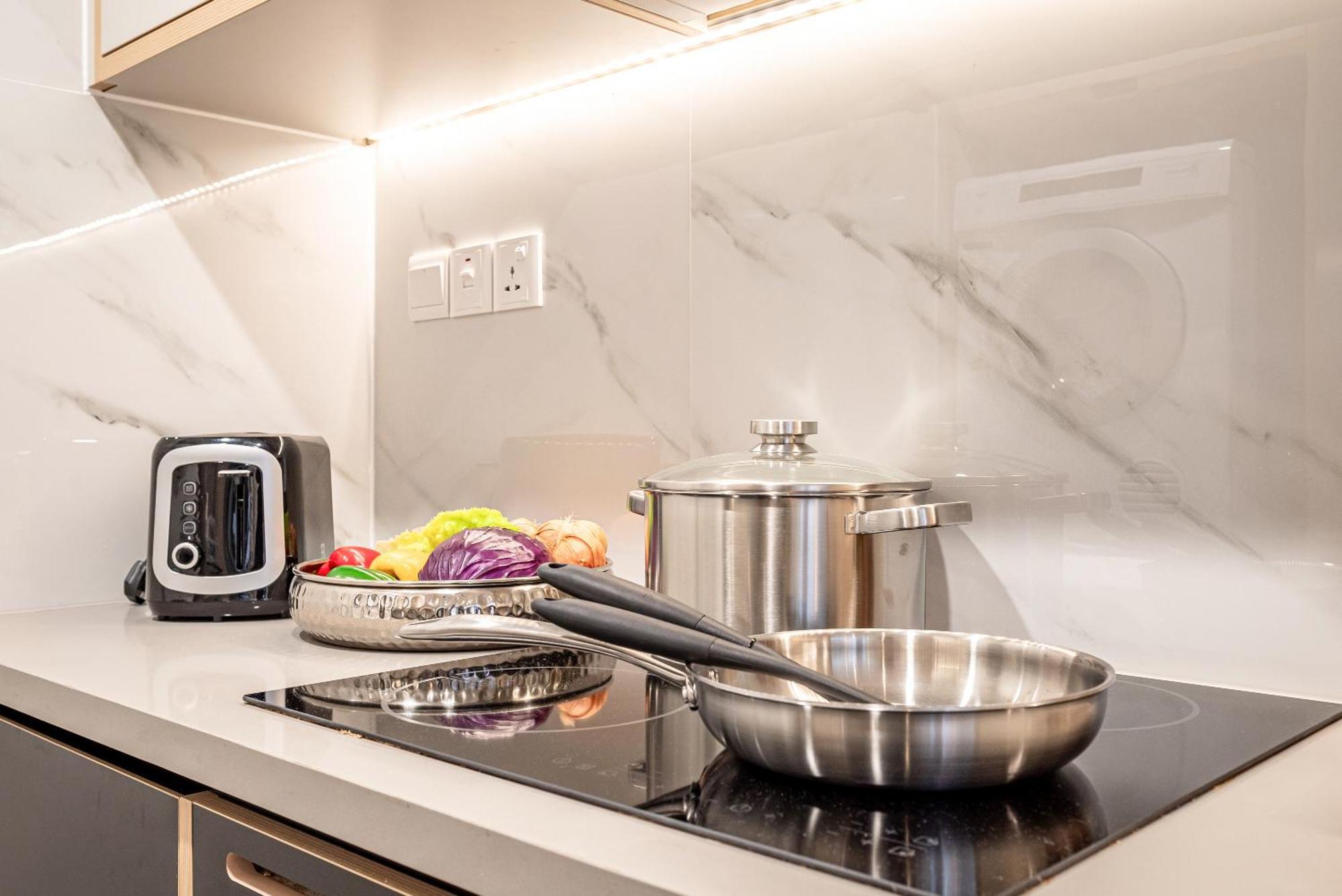 Zenity Luxury Apartment In District 1 Since 2024 Bandar Ho Chi Minh Luaran gambar