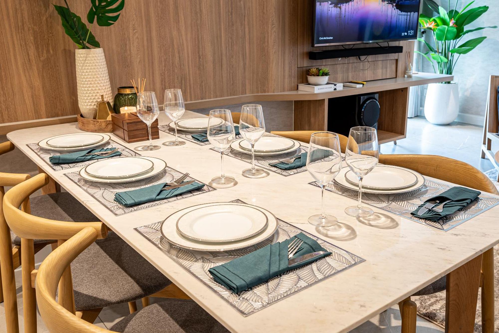 Zenity Luxury Apartment In District 1 Since 2024 Bandar Ho Chi Minh Luaran gambar